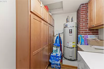 1050 N Myrtle St, Coquille, OR 97423 - Photo 17