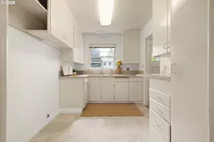 6815 NE Broadway, Portland, OR 97213 - Photo 13