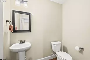 3815 SE Willamette Ave, Hillsboro, OR 97123 - Photo 19