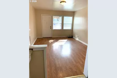 1423 S 7th Ave, Kelso, WA 98626 - Photo 3