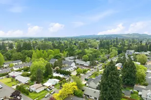 1552 E 3rd St, Newberg, OR 97132 - Photo 21