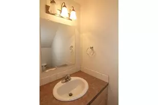 1552 E 3rd St, Newberg, OR 97132 - Photo 9