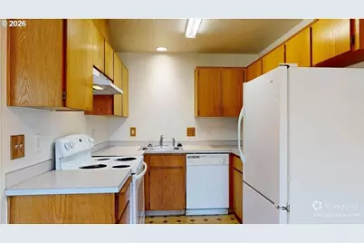 57 SW 206th Ave, Beaverton, OR 97006 - Photo 15