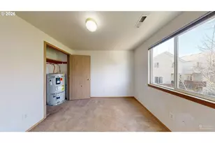 57 SW 206th Ave, Beaverton, OR 97006 - Photo 41