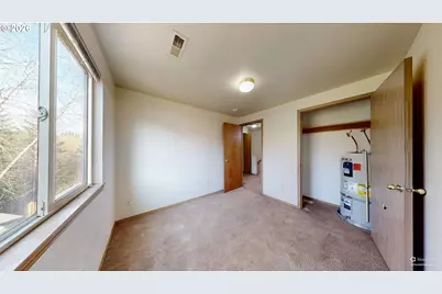 57 SW 206th Ave, Beaverton, OR 97006 - Photo 39