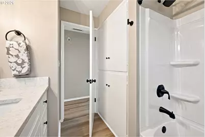 987 Baxter St, Eugene, OR 97402 - Photo 21