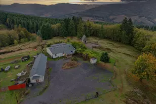 424 Maranatha Rd, Kelso, WA 98626 - Photo 1