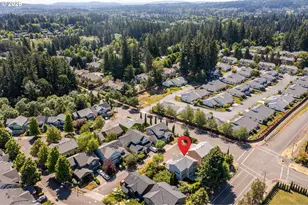9207 SW Platinum Pl, Beaverton, OR 97007 - Photo 37