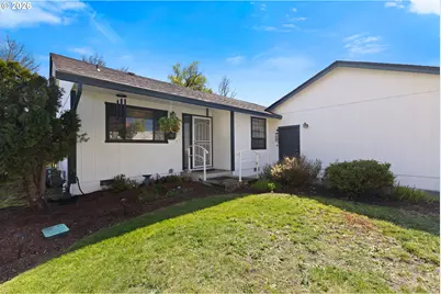 1375 NW Keasey St, Roseburg, OR 97471 - Photo 5