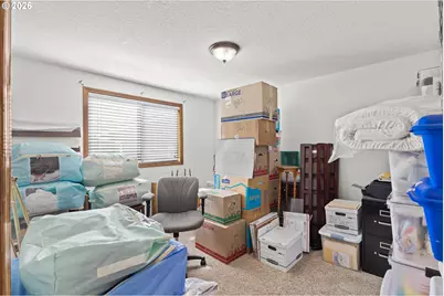 1375 NW Keasey St, Roseburg, OR 97471 - Photo 27