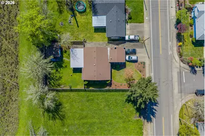 1375 NW Keasey St, Roseburg, OR 97471 - Photo 35