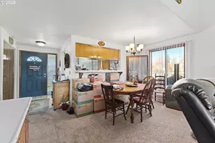 1375 NW Keasey St, Roseburg, OR 97471 - Photo 15