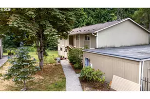 6610 SW Terri Ct, Portland, OR 97225 - Photo 5