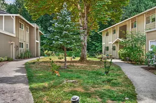 6610 SW Terri Ct, Portland, OR 97225 - Photo 3