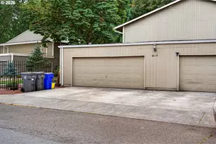 6610 SW Terri Ct, Portland, OR 97225 - Photo 9