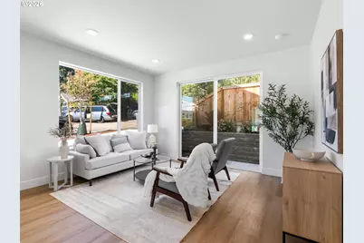 7574 SW 31st Ave, Portland, OR 97219 - Photo 7