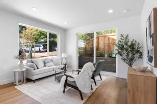 7574 SW 31st Ave, Portland, OR 97219 - Photo 7