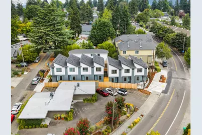 7574 SW 31st Ave, Portland, OR 97219 - Photo 3