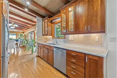 7310 SE Clay St, Portland, OR 97215 - Photo 15