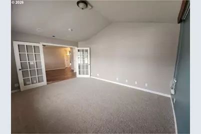 1310 Willow St, Junction City, OR 97448 - Photo 7