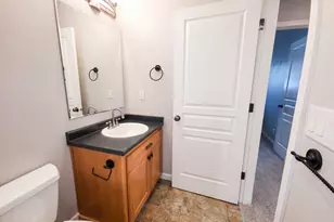 1310 Willow St, Junction City, OR 97448 - Photo 15
