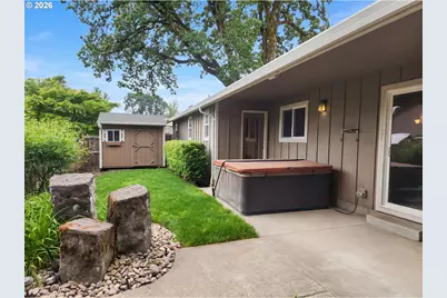 1310 Willow St, Junction City, OR 97448 - Photo 19
