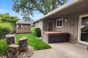 1310 Willow St, Junction City, OR 97448 - Photo 19