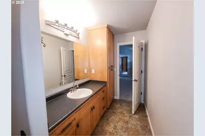 1310 Willow St, Junction City, OR 97448 - Photo 13