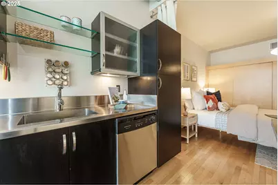 1410 NW Kearney St #1019, Portland, OR 97209 - Photo 11