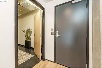 1410 NW Kearney St #1019, Portland, OR 97209 - Photo 23