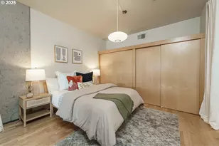 1410 NW Kearney St, Portland, OR 97209 - Photo 13