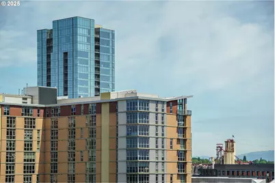 1410 NW Kearney St #1019, Portland, OR 97209 - Photo 35