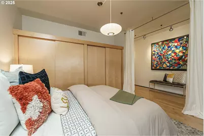 1410 NW Kearney St #1019, Portland, OR 97209 - Photo 13