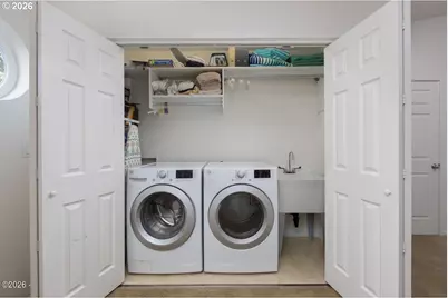 1004 SW 10th Place, Lincoln City, OR 97367 - Photo 41