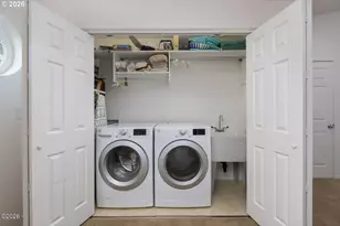 1004 SW 10th Pl, Lincoln City, OR 97367 - Photo 41