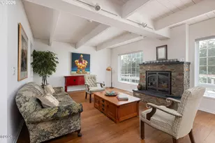 1004 SW 10th Pl, Lincoln City, OR 97367 - Photo 9