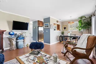 20910 Fawn Ct, West Linn, OR 97068 - Photo 13