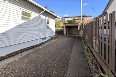 431 Chinook Ave, Astoria, OR 97103 - Photo 25