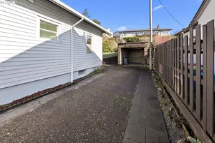 431 Chinook Ave, Astoria, OR 97103 - Photo 25