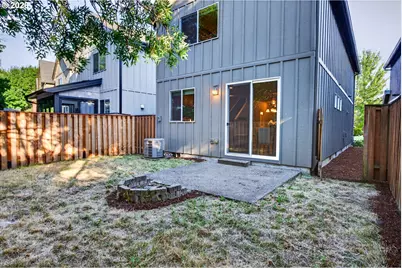 4667 SE Sandalwood St, Hillsboro, OR 97123 - Photo 29