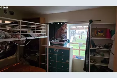 30540 Priceboro Dr, Harrisburg, OR 97446 - Photo 11