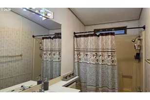 30540 Priceboro Dr, Harrisburg, OR 97446 - Photo 13