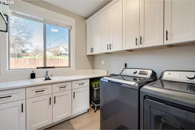 123 W 13th Way, La Center, WA 98629 - Photo 15