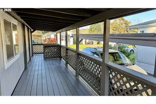 1103 N Springbrook Rd, Newberg, OR 97132 - Photo 5