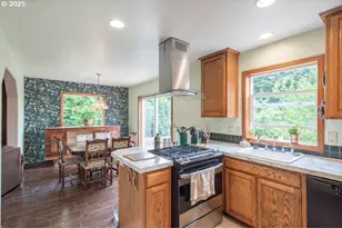 609 Van Buren St, Oregon City, OR 97045 - Photo 9