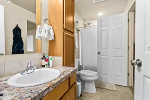 1010 NE Malheur Ave, Roseburg, OR 97470 - Photo 13