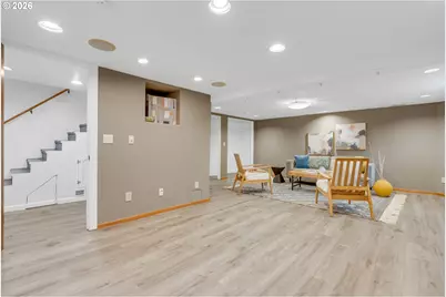 9747 N Smith St, Portland, OR 97203 - Photo 29