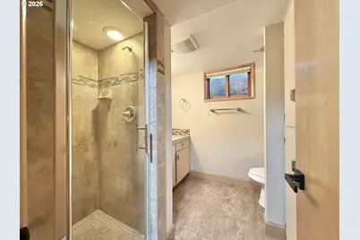 3104 E McLoughlin Blvd, Vancouver, WA 98661 - Photo 31