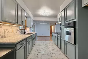 3104 E McLoughlin Blvd, Vancouver, WA 98661 - Photo 19