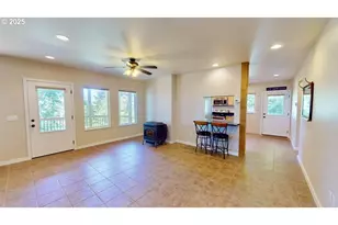 95030 Pacific Vis Dr, Gold Beach, OR 97444 - Photo 41